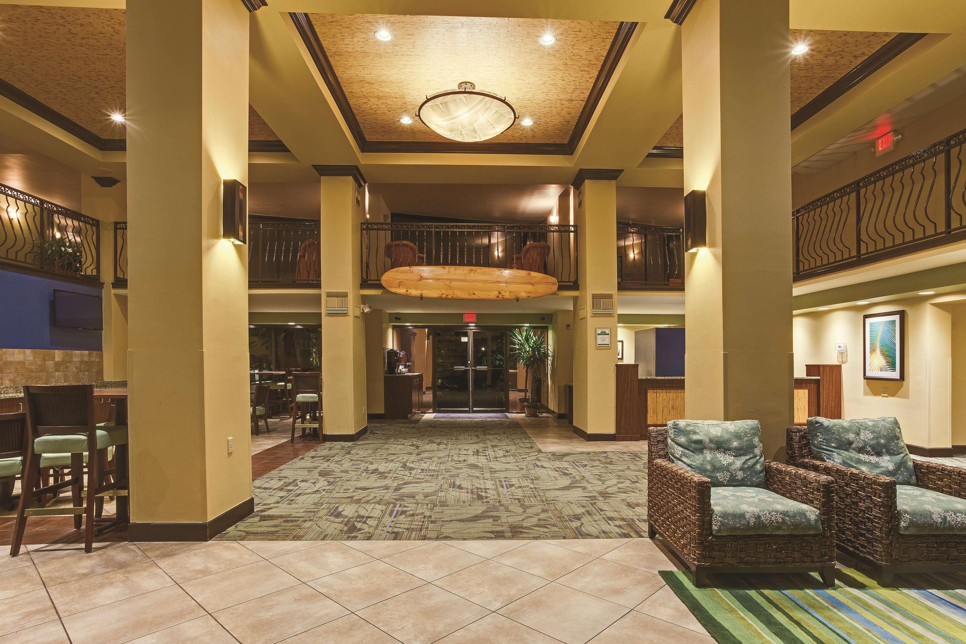 La Quinta By Wyndham Cocoa Beach Oceanfront Exterior foto