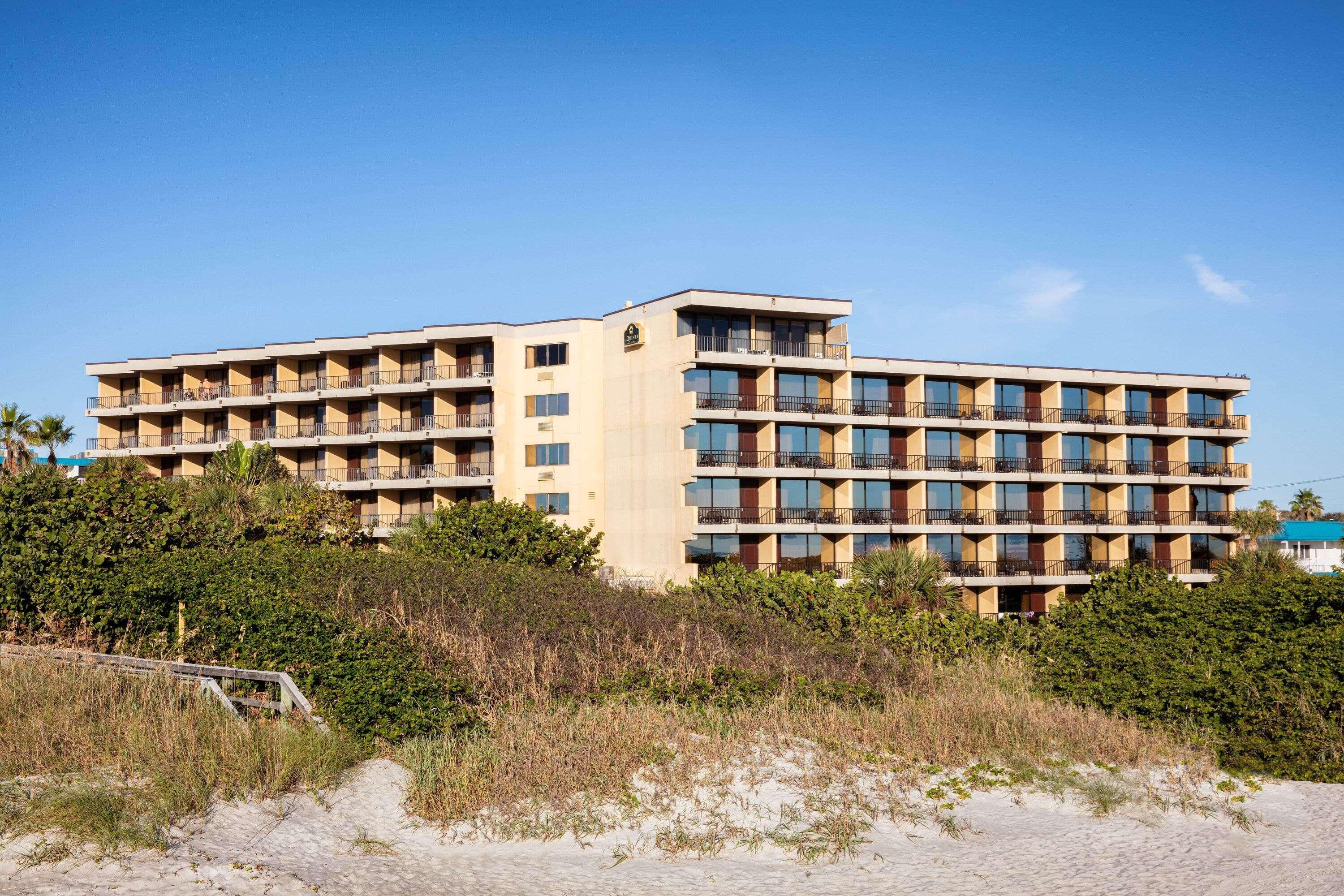 La Quinta By Wyndham Cocoa Beach Oceanfront Exterior foto
