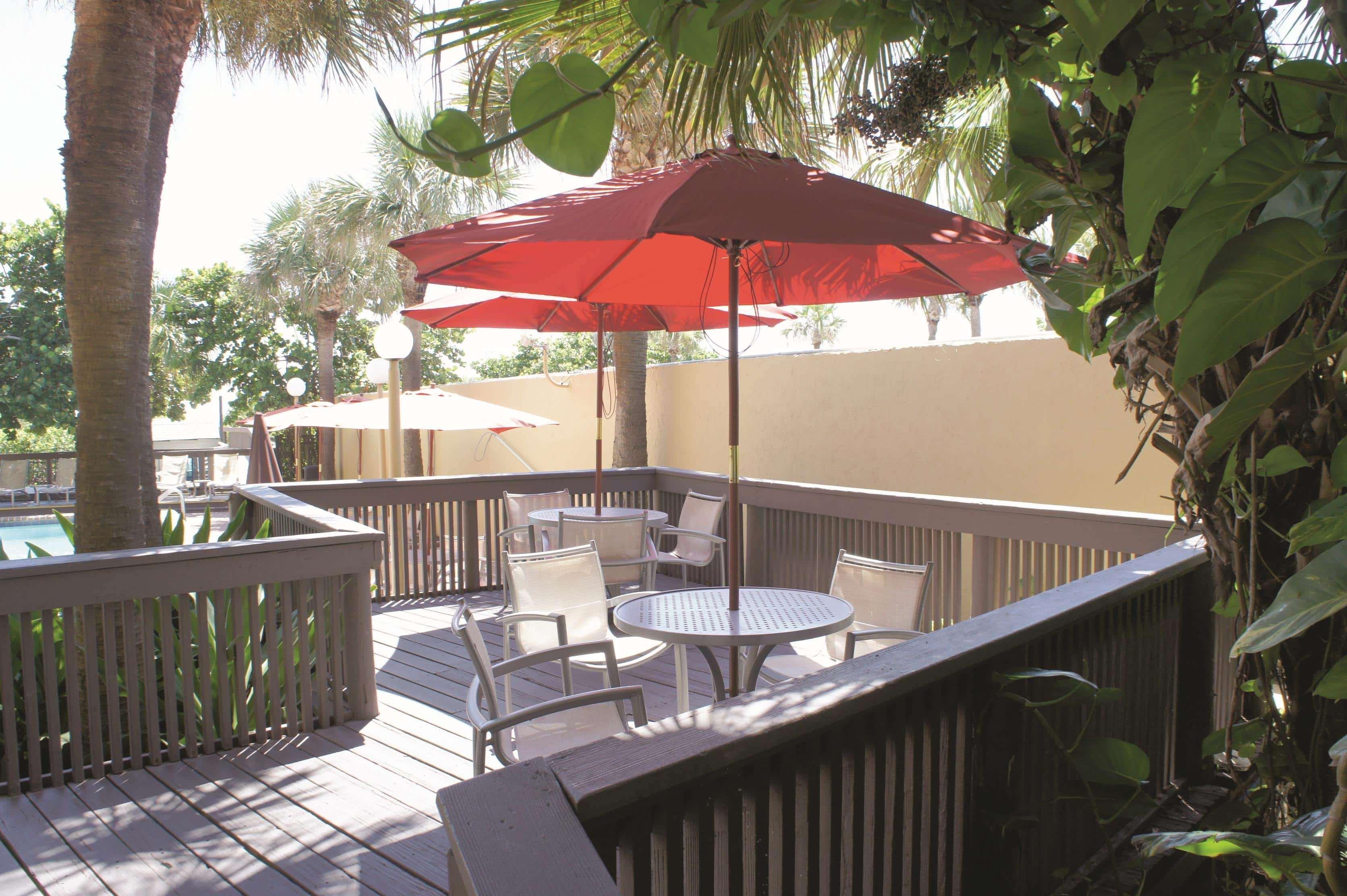 La Quinta By Wyndham Cocoa Beach Oceanfront Exterior foto