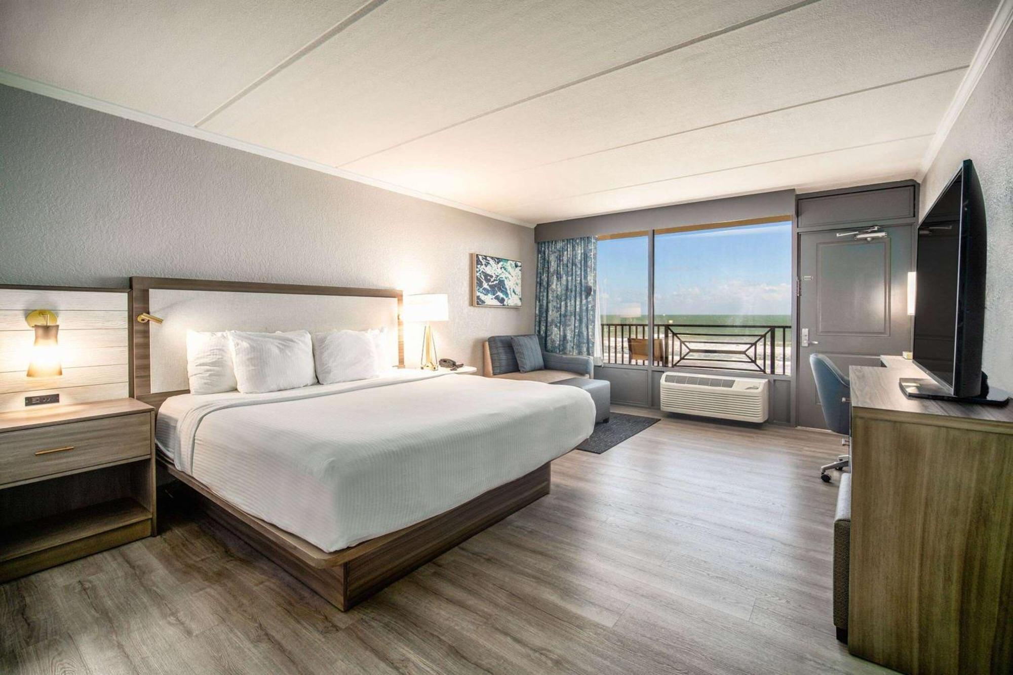 La Quinta By Wyndham Cocoa Beach Oceanfront Exterior foto