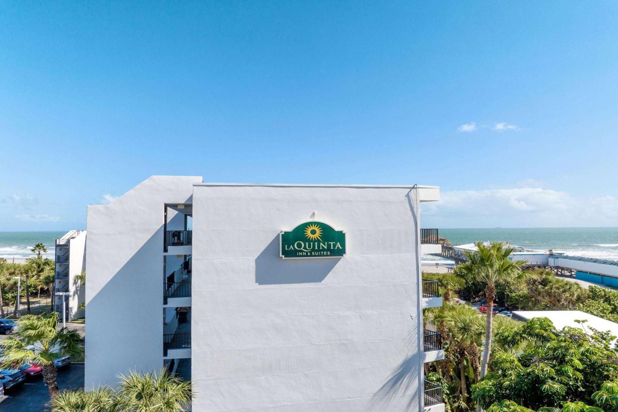 La Quinta By Wyndham Cocoa Beach Oceanfront Exterior foto